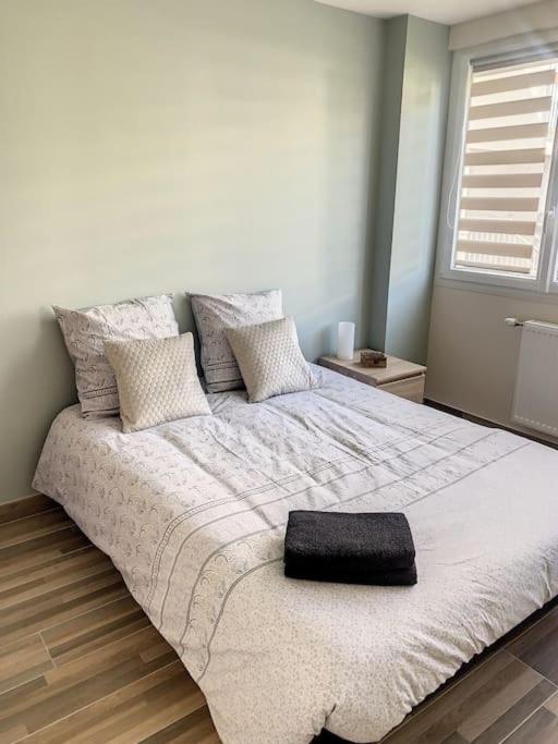Le Jeanne Apartamento Compiègne Exterior foto